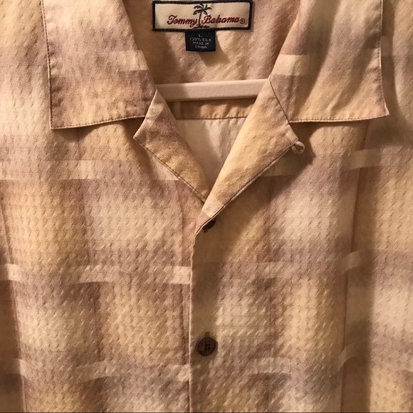 SOLD!! Tommy Bahama Mens Short Sleeve Button Up Shirt Tan, Gold & Brown - Picture 3 of 6